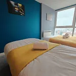 2Br Stunning City Centre Apt