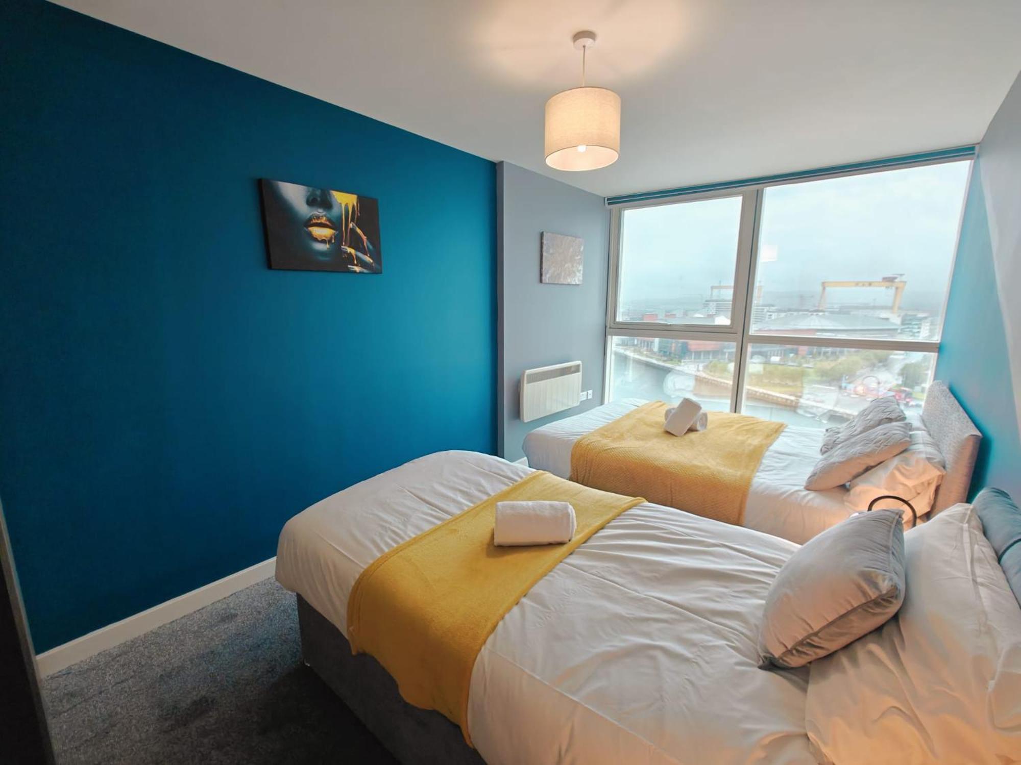 2br Stunning Centre Apartment Belfast