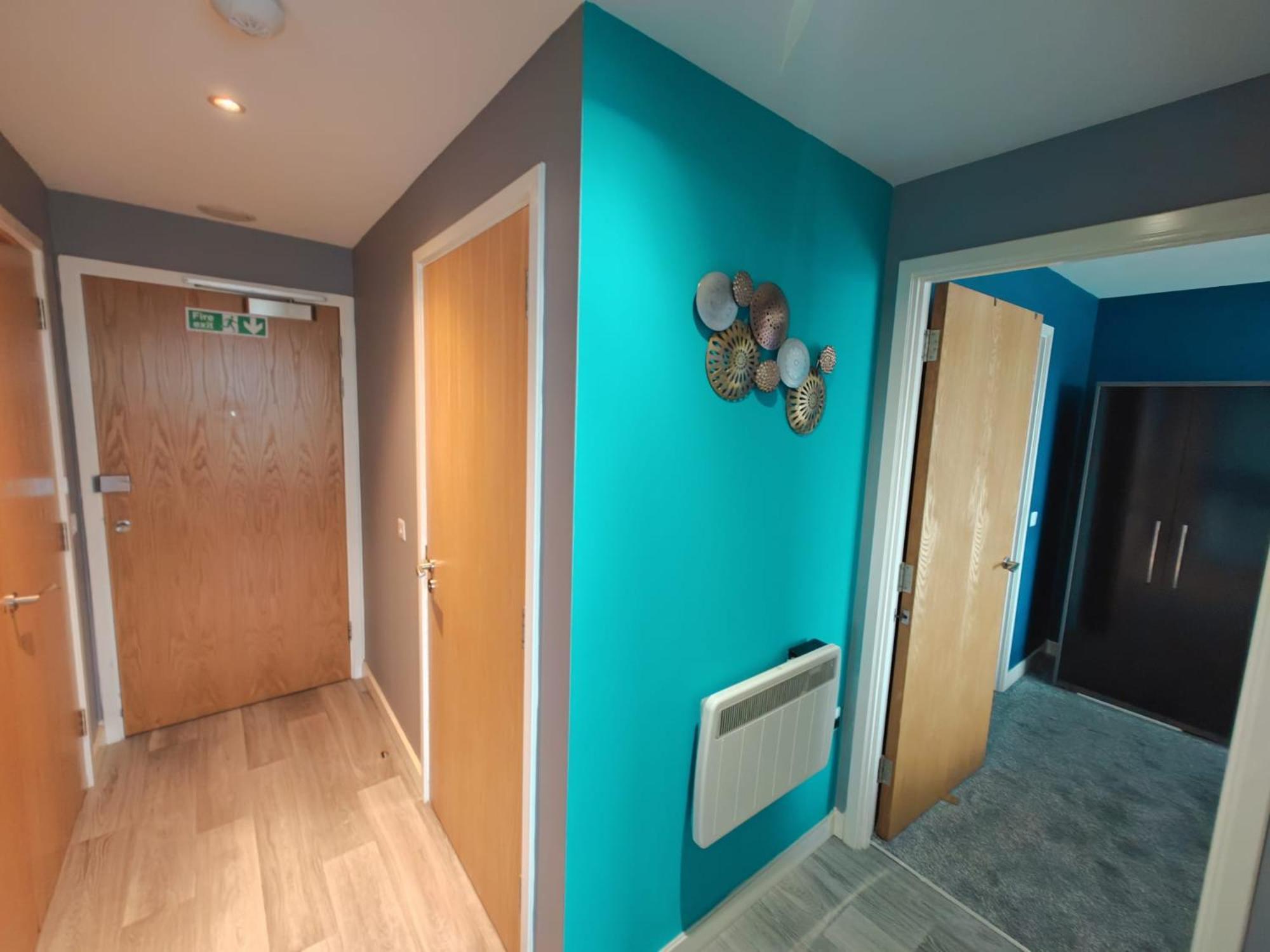 2br Stunning Centre