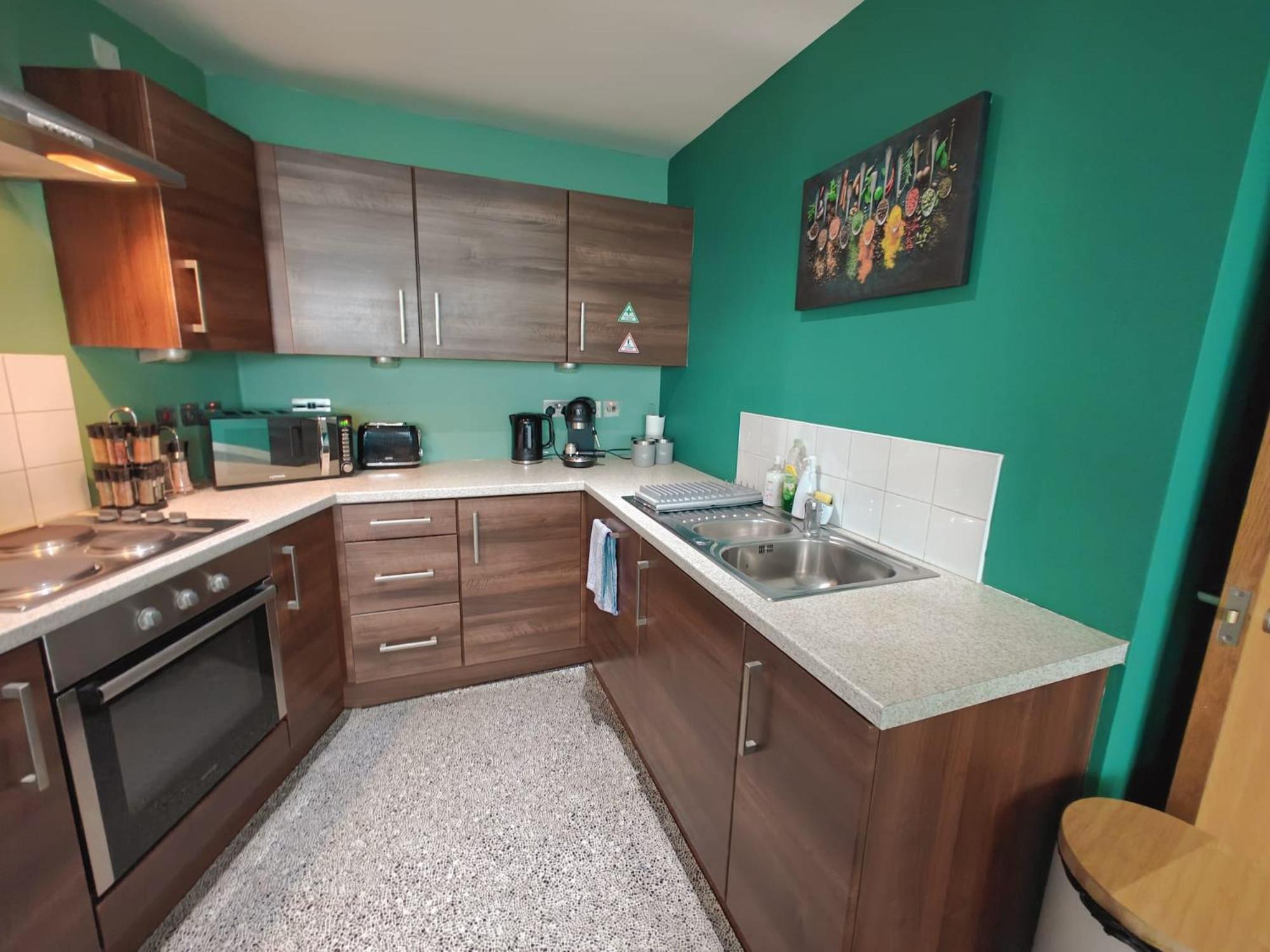 2br Stunning Centre Apartment *