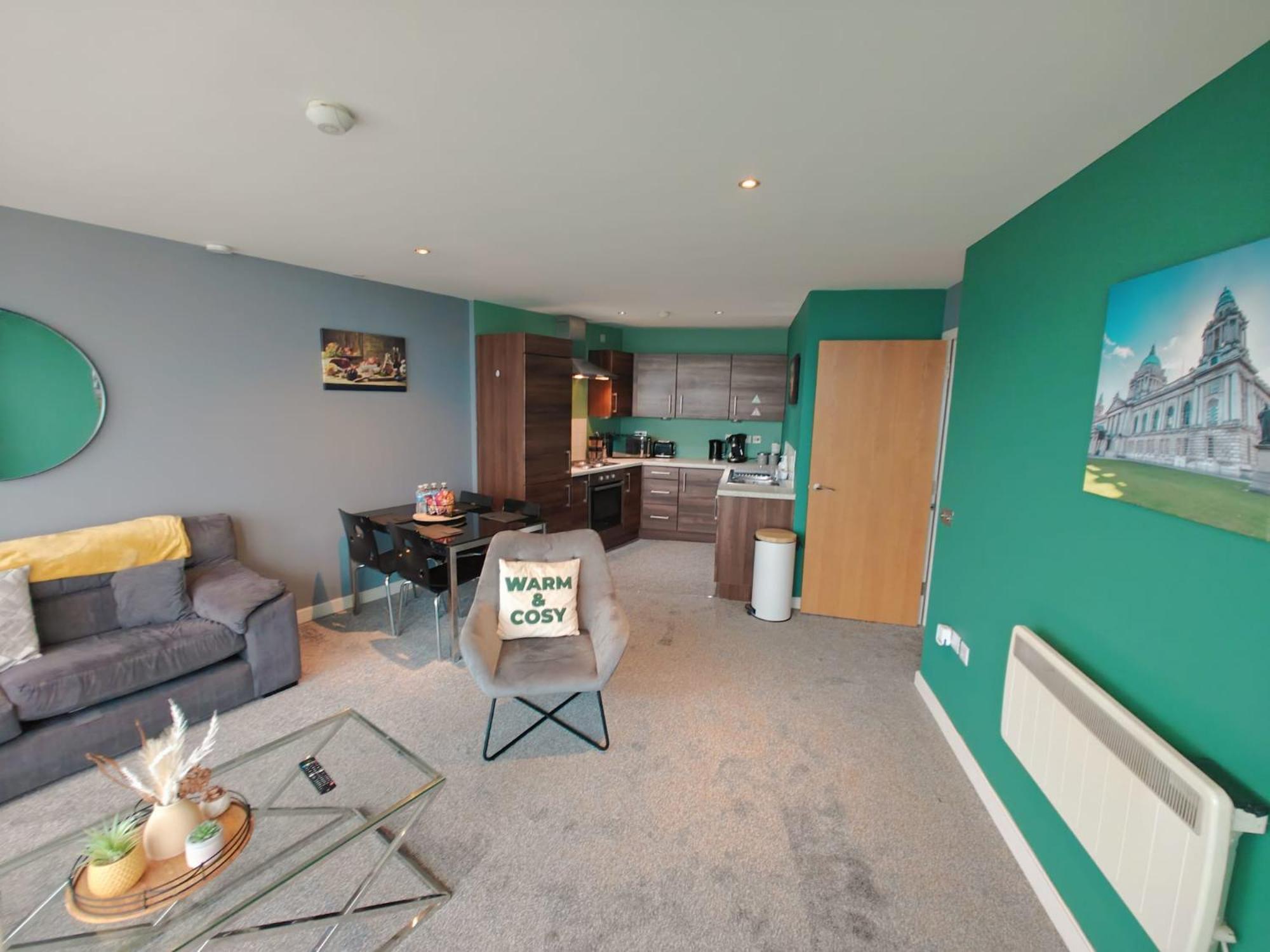 2br Stunning Centre Apartment Belfast