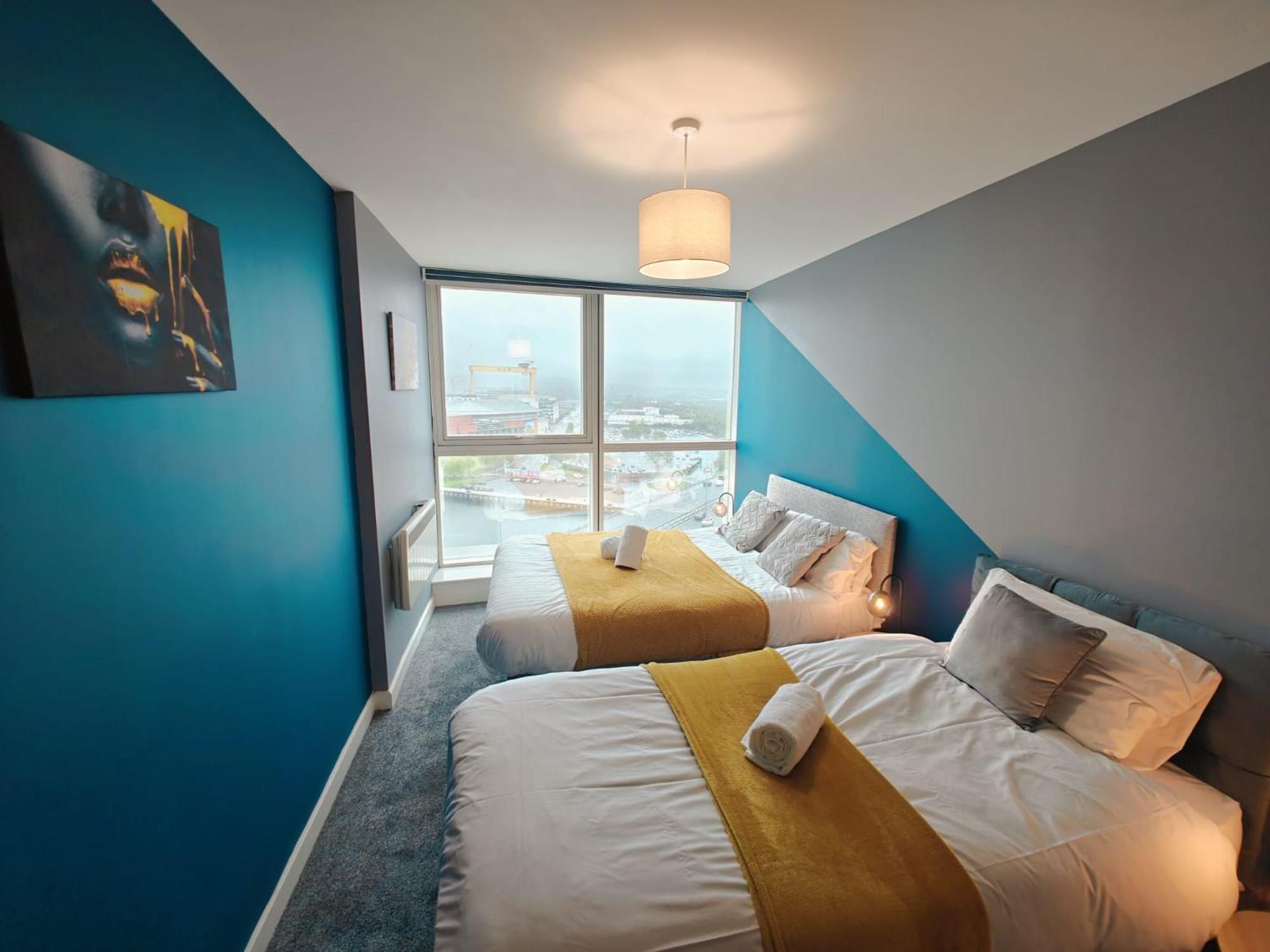 2br Stunning Centre *